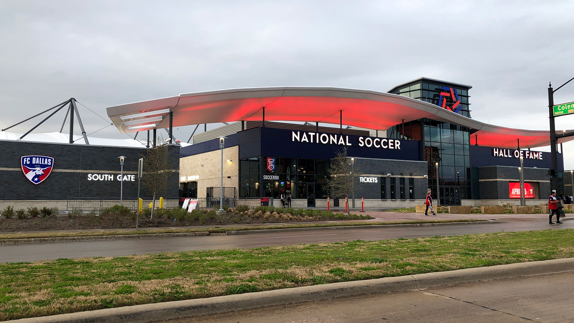 Läs mer om artikeln Arenaguide: Toyota Stadium norr om Dallas
